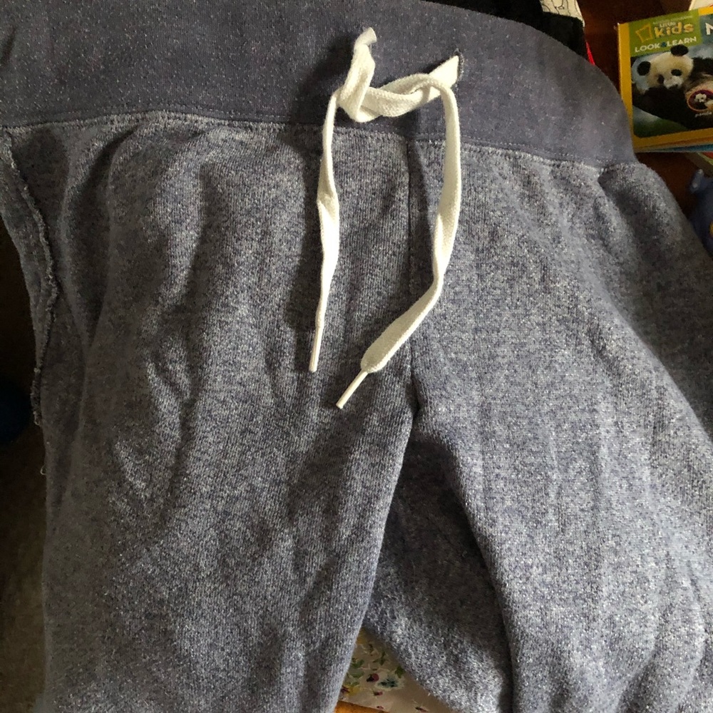 Volcom sweat pants size small